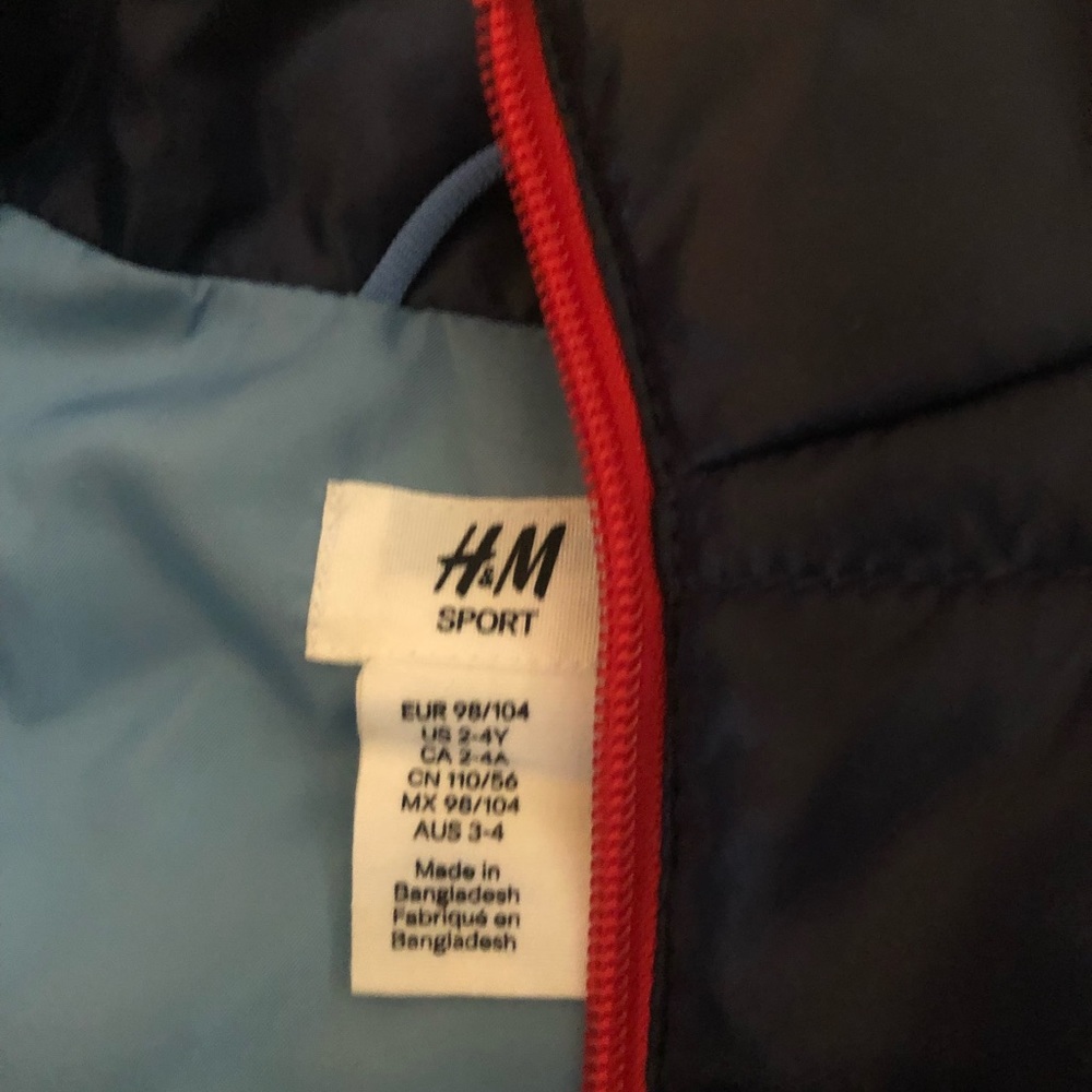 Boys sleeveless puffer vest jacket - Picture 4 of 4